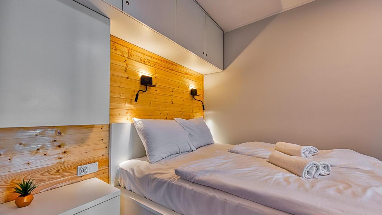 Apartament Pod Stogiem Izerskim - 5D Apartamenty ชเวียราโดว์-สโดรยจ์ ภายนอก รูปภาพ