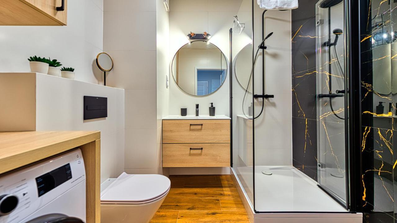 Apartament Pod Stogiem Izerskim - 5D Apartamenty ชเวียราโดว์-สโดรยจ์ ภายนอก รูปภาพ